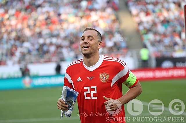 Артем Дзюба