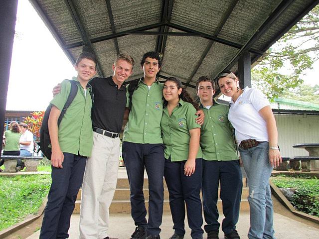 Extranjeros en el Colegio