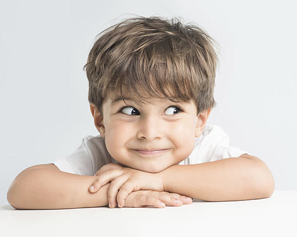 Cerca de los 2 años