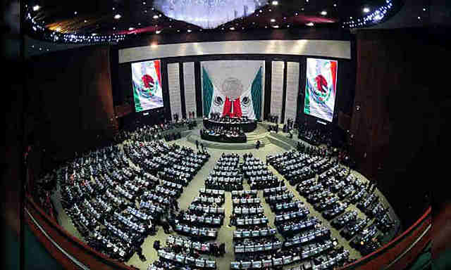 SE PRESENTA ANTE EL PLENO DE LA CÁMARA DE DIPUTADOS UN PROYECTO DE DECRETO QUE REFORMA