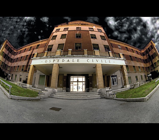 ERA UNA NOTTE BUIA E TEMPESTOSA...