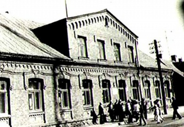 Venekeelne linnakool Põltsamaa lähedal