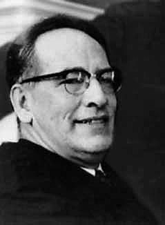 Д. Маучли представил проект