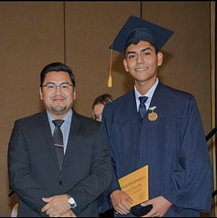 Graduación de diversificado.