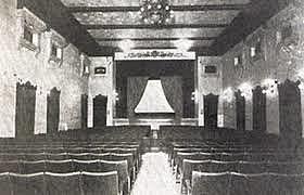 Sala cinematográfica con fines didácticos