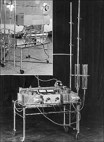 First Life Support machine