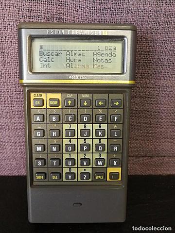 Primeras Aplicaciones organizadoras fueron creadas.