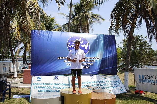campeón master de aguas abiertas