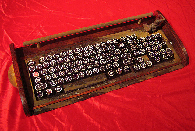 Старого образца клавиатура
