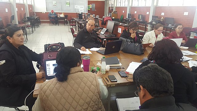 Acudir a reuniones de Academia