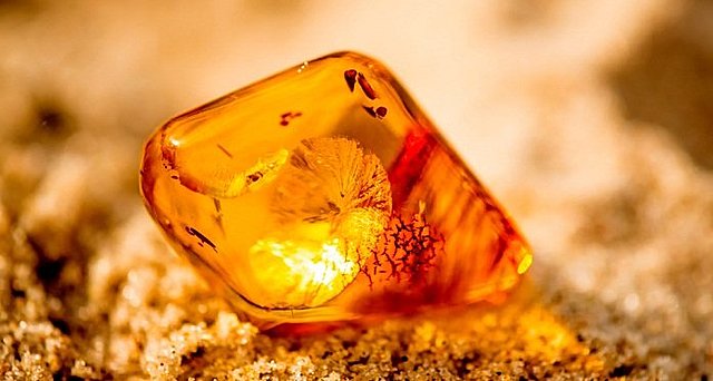 Thales of Miletus and electricity