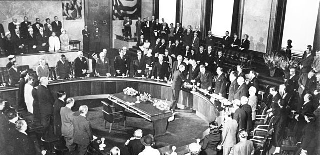 Carta Fundacional de las Naciones Unidas y acuñación del término