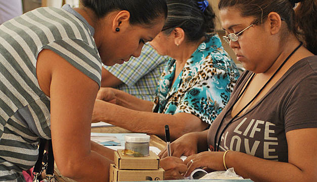 EL SALVADOR APROBÓ EL VOTO FEMENINO