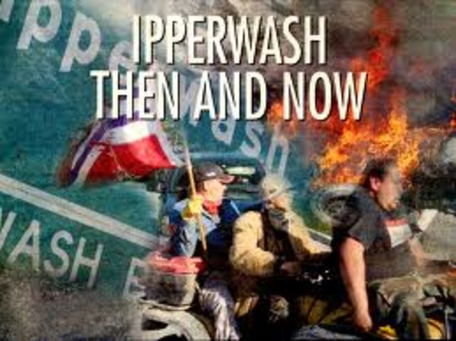 A group of natives started a protest in Ipperwash Provincial Park