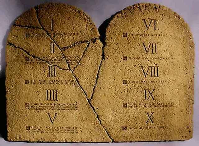 Los diez mandamientos (1250 A.C.)