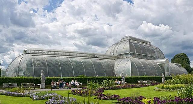 Gigantes de hierro, doncellas de cristal.