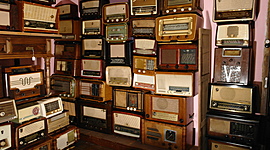 Timeline: LA HISTORIA DE LA RADIO