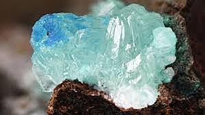 MATERIALES NATURALES