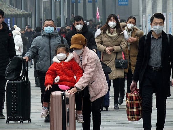 Coronavirus: more cases and second death reported in China