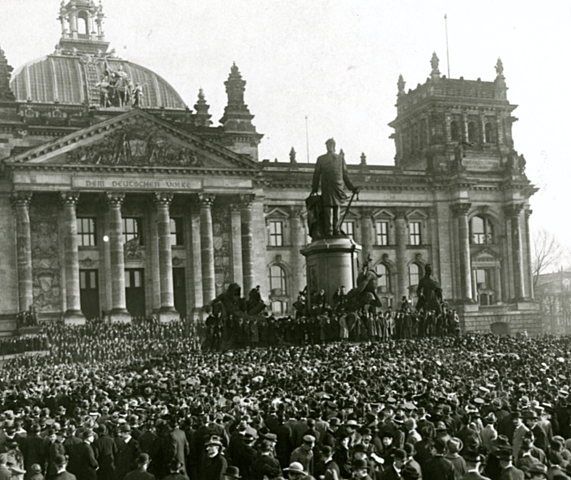 Die Weimarer Republik