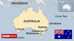 James cook sails around Australia