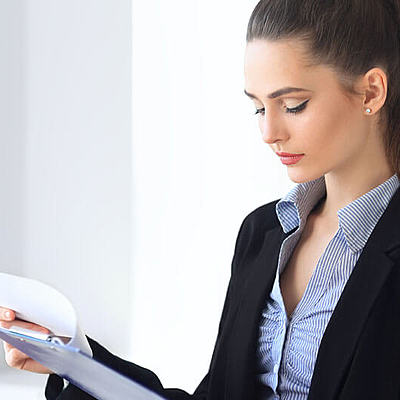 Timeline: El Origen y Evolución de la Administración