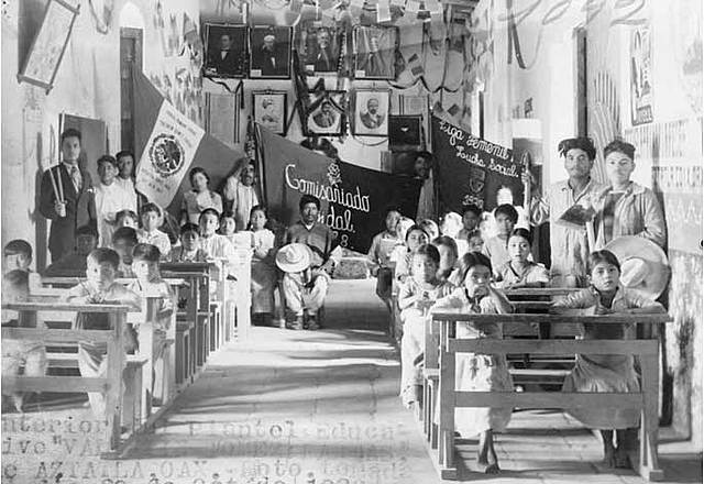 EDUCACIÓN EN MÉXICO timeline | Timetoast timelines
