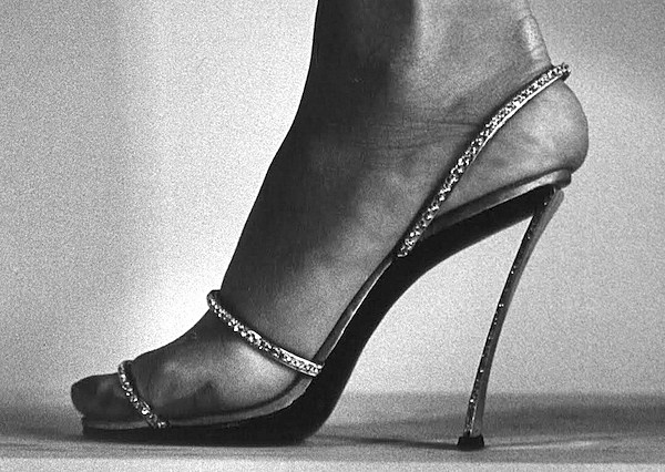 El Primer Moderno Estilete