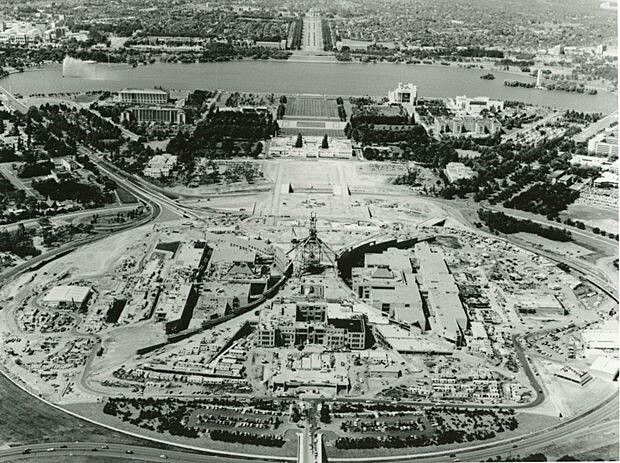 Construction of Canberra