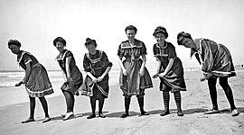 Timeline: la evolución del traje de baño