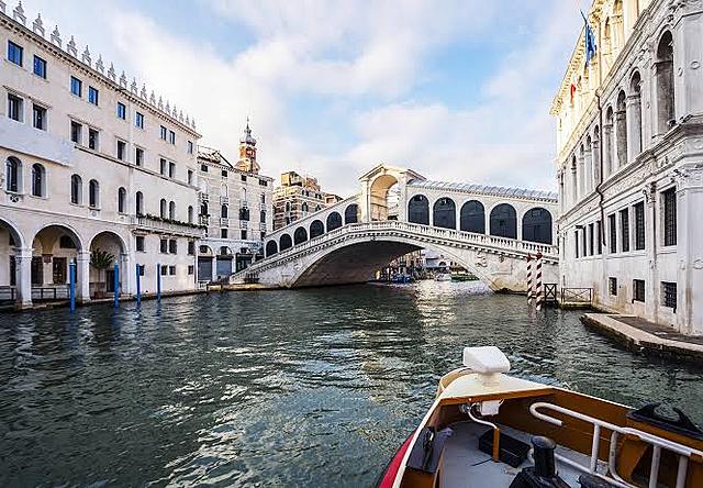 Aprobación del Informe SPAAK