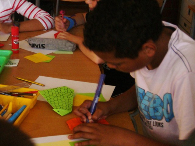 Iniciació a la papiroflèxia