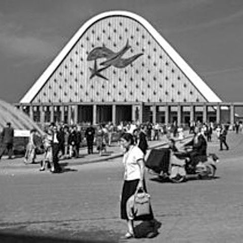 EXPOSICIÓN  GENERAL  DE PRIMERA CATEGORÍA DE BRUSELAS