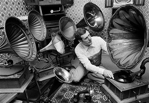 Registro sonoro sobre el disco. Radiodifusión y publicidad en EU y EEUU