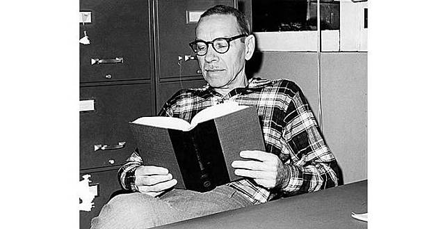 A Luria, Delbrück y Alfred Day Hershey