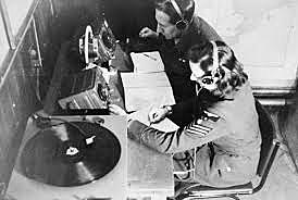 Uso de la radio para la enseñanza