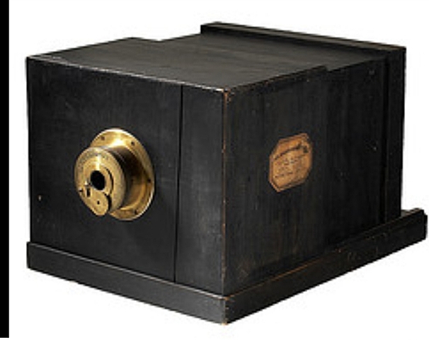 Invention du premier appareil photographique