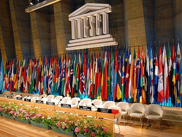 2001, ONU, UNESCO 2001