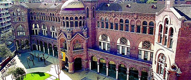 Universidad, estudio Administración de empresas