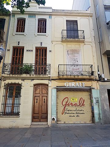 On vivía Salvador Espriu?