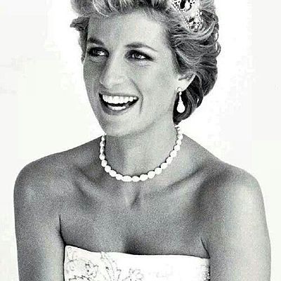 Timeline: Diana Princesa de Gales