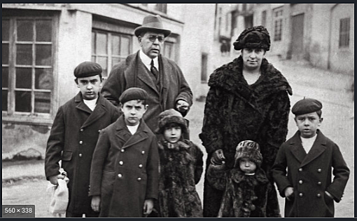 La Família de Salvador Espriu.