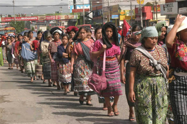 SE INTERRUMPE LA HISTORIA POLITICA CON LA CAIDA DE JORGE UBICO