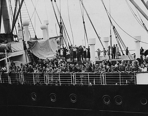 St. Louis Ship- With Jews