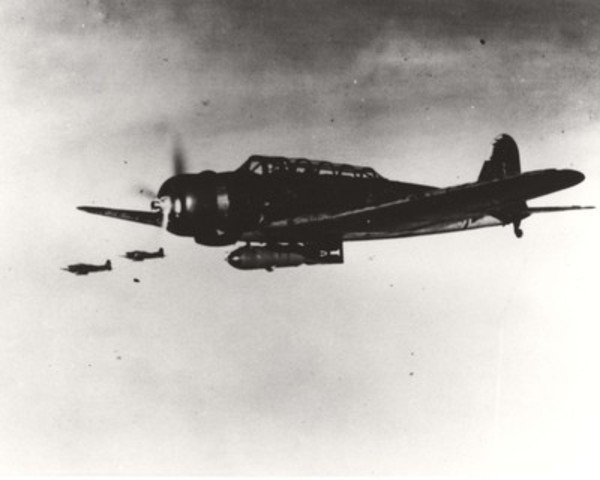 Japanese prepare for war with the US