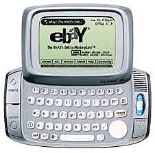 se crea el primer movil con acceso a internet