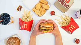 Timeline: PUBLICIDAD EN MCDONALDS