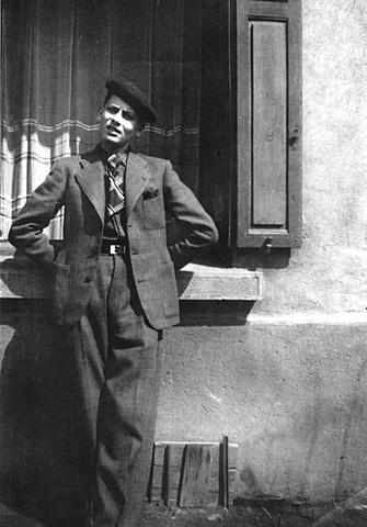 è nato il 2 luglio a San Biagio di Callata (Venezia,Italia)