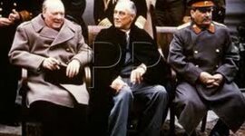 Timeline: Naomis cold war