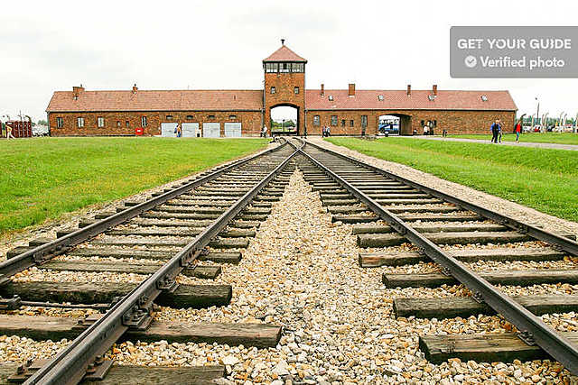 Birkenau byggs, WWII förintelsen